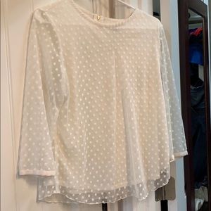 Long sleeve top perfect for the Holidays! 🎄